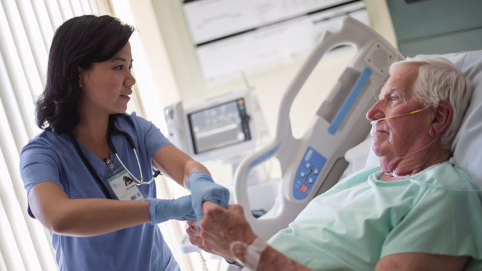 Video sull'implementazione della gestione del cambiamento con il calcolo automatico del punteggio EWS