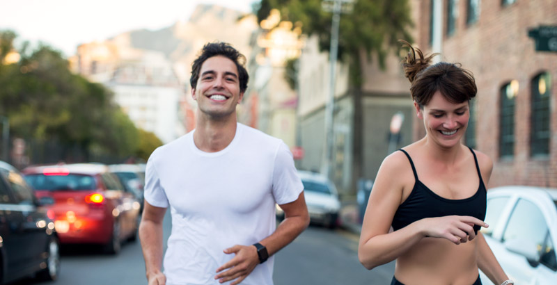 Un numero sempre maggiore di ricerche conferma che le persone con una cattiva routine di igiene orale sono molto pi&ugrave; propense a trascurare la cura di altre aree, come la dieta e l'esercizio fisico.