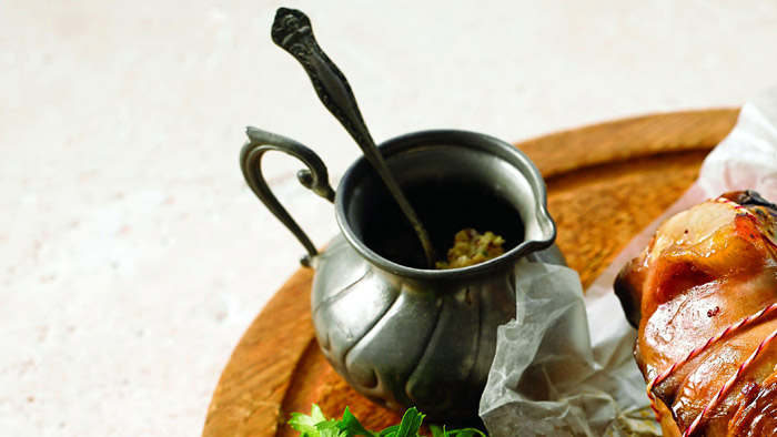 Burro fatto in casa all&rsquo;aglio