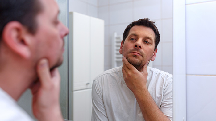 Come pulire il rasoio elettrico in modo facile e veloce